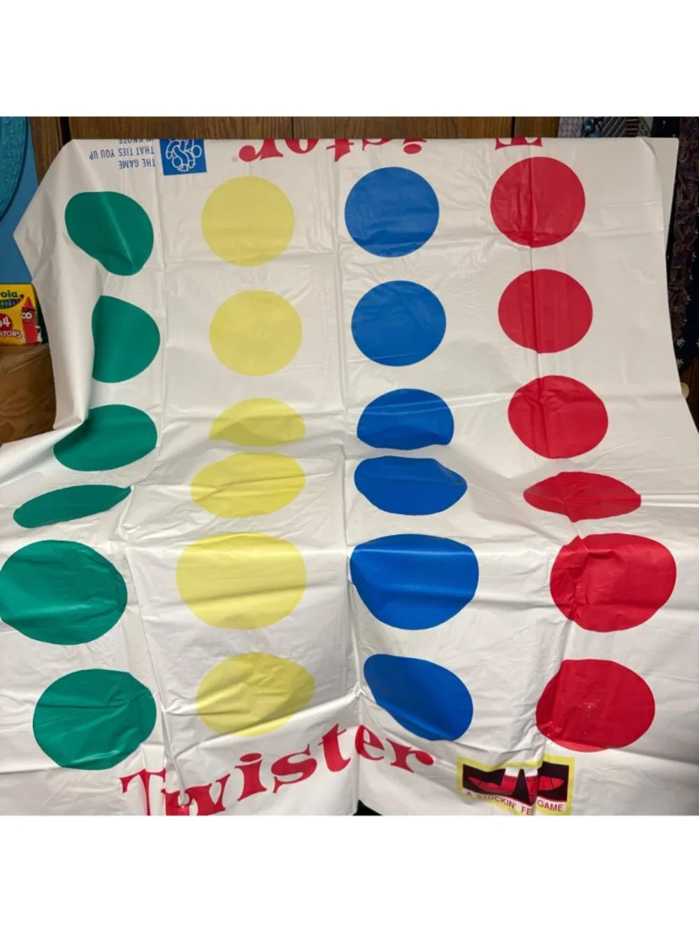 Twister Board Game 1987 MB Milton Bradley Ages 6+ 2-4 Players Classic Family Fun